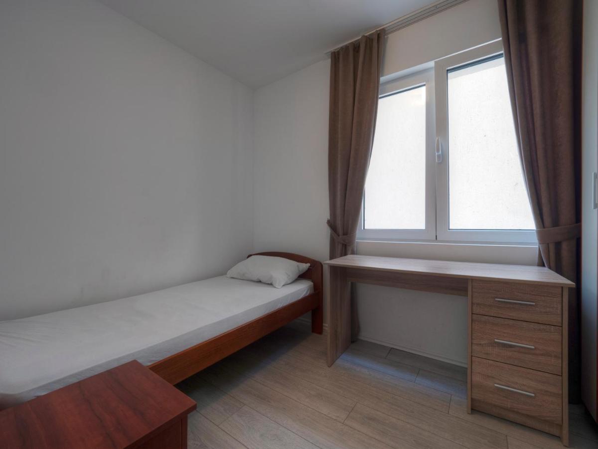 Family Three Bedroom Apartment Brando 부드바 외부 사진