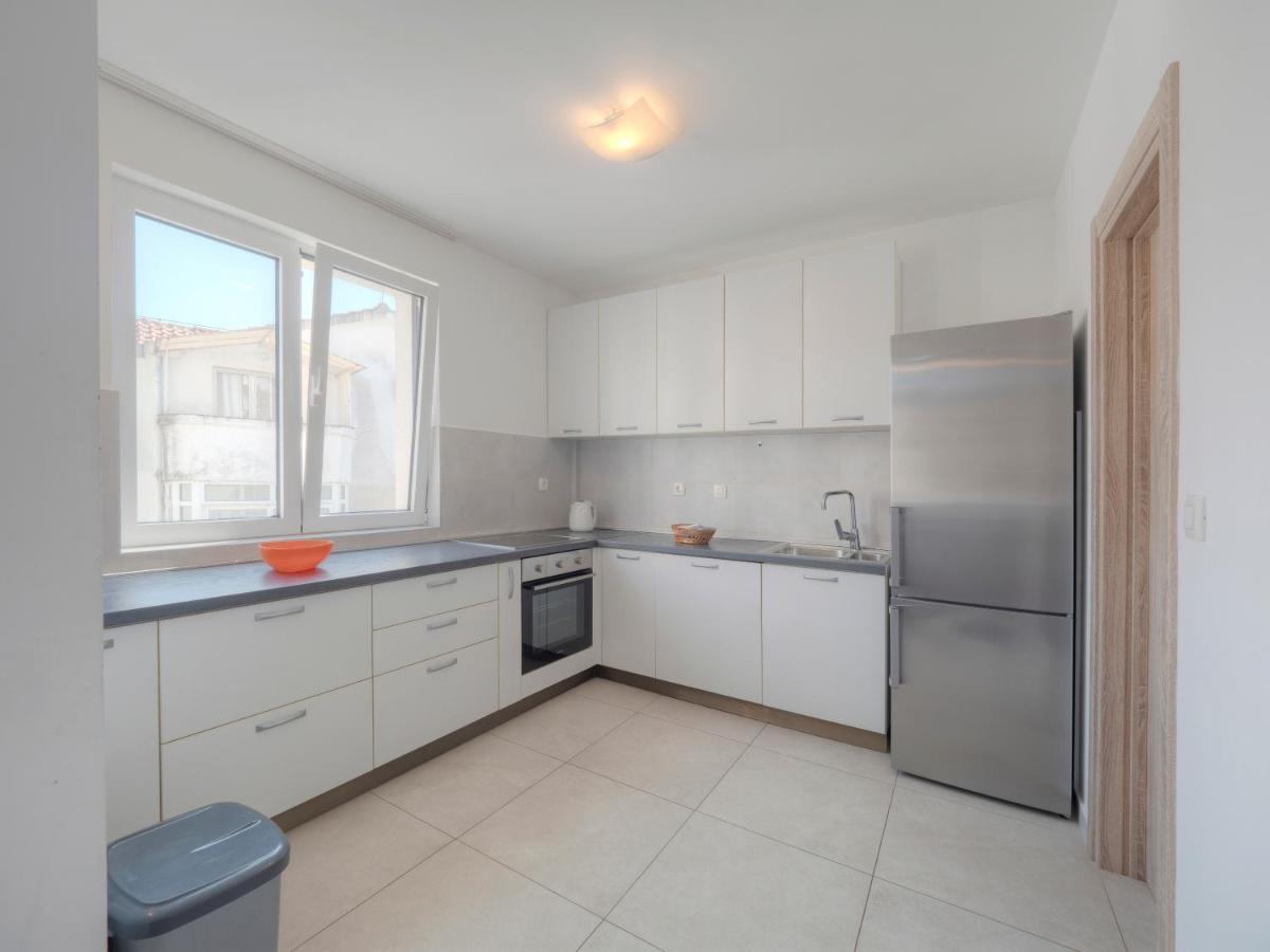 Family Three Bedroom Apartment Brando 부드바 외부 사진